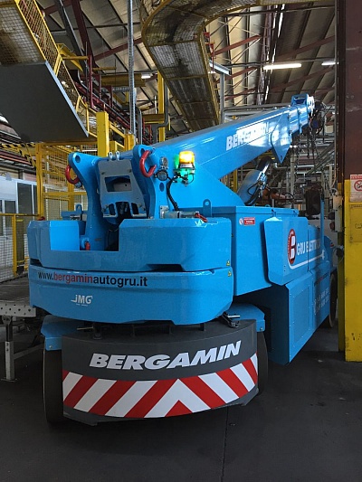 fotogallery 
	Parco Mezzi

	Guarda la Gallery dei nostri Automezzi

	Il nostro parco macchine si rinnova al passo con la tecnologia di nuova generazione nell'ottica di uno sviluppo ecosostenibile.
 Fotogallery, immagine gruelettrice-130.jpg