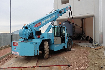 fotogallery 
	Parco Mezzi

	Guarda la Gallery dei nostri Automezzi

	Il nostro parco macchine si rinnova al passo con la tecnologia di nuova generazione nell'ottica di uno sviluppo ecosostenibile.
 Fotogallery, immagine gruelettriche-106.jpg