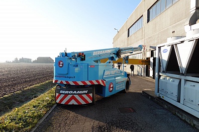 fotogallery 
	Parco Mezzi

	Guarda la Gallery dei nostri Automezzi

	Il nostro parco macchine si rinnova al passo con la tecnologia di nuova generazione nell'ottica di uno sviluppo ecosostenibile.
 Fotogallery, immagine gruelettriche-18.jpg