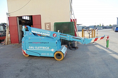 fotogallery 
	Parco Mezzi

	Guarda la Gallery dei nostri Automezzi

	Il nostro parco macchine si rinnova al passo con la tecnologia di nuova generazione nell'ottica di uno sviluppo ecosostenibile.
 Fotogallery, immagine gruelettriche-58.jpg