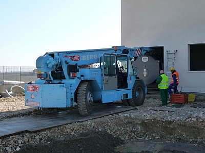 fotogallery 
	Parco Mezzi

	Guarda la Gallery dei nostri Automezzi

	Il nostro parco macchine si rinnova al passo con la tecnologia di nuova generazione nell'ottica di uno sviluppo ecosostenibile.
 Fotogallery, immagine gruelettriche-95.jpg