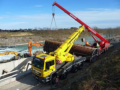 fotogallery 
	Parco Mezzi

	Guarda la Gallery dei nostri Automezzi

	Il nostro parco macchine si rinnova al passo con la tecnologia di nuova generazione nell'ottica di uno sviluppo ecosostenibile.
 Fotogallery, immagine idrogru-19.JPG