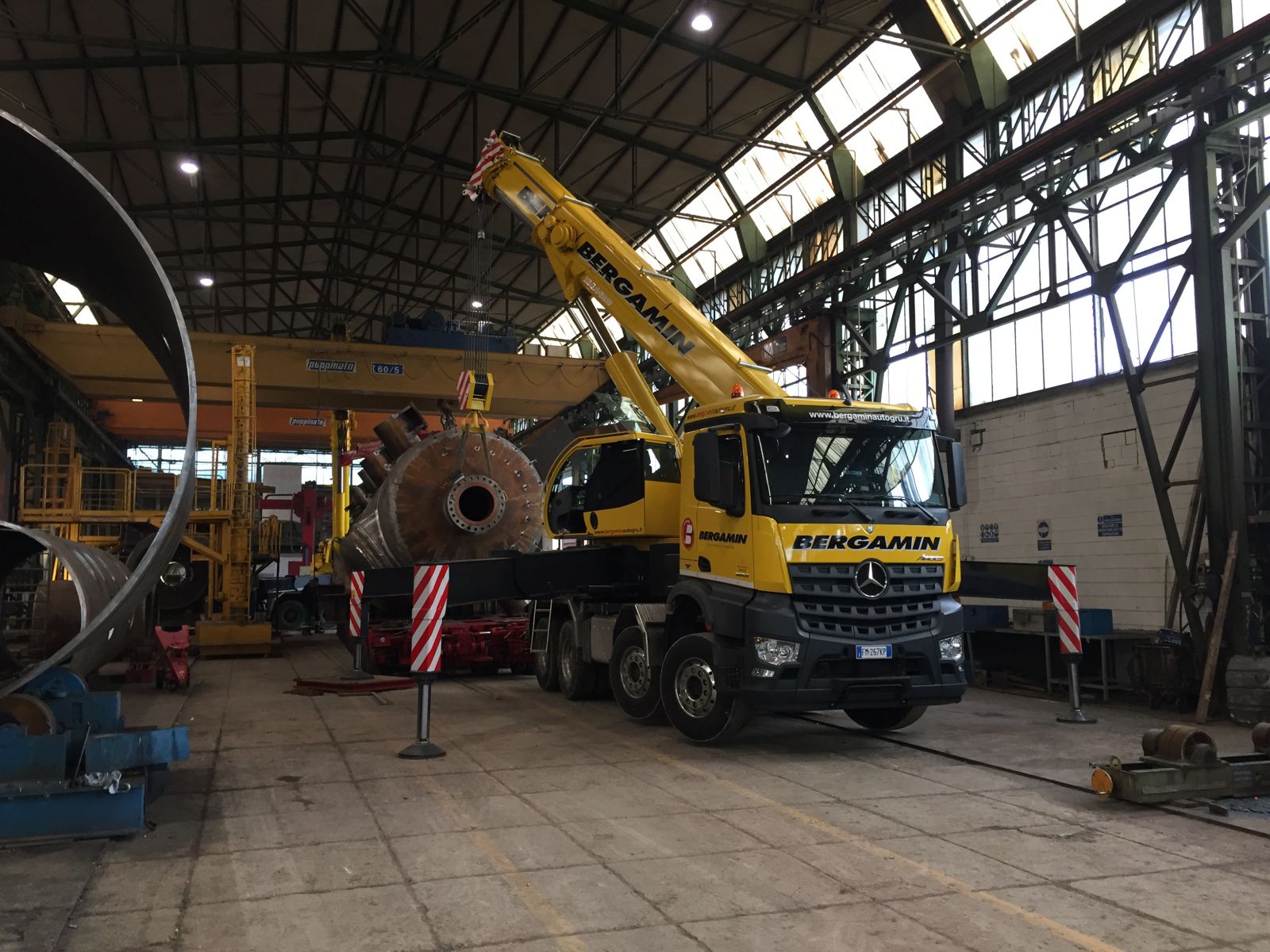 fotogallery 
	Parco Mezzi

	Guarda la Gallery dei nostri Automezzi

	Il nostro parco macchine si rinnova al passo con la tecnologia di nuova generazione nell'ottica di uno sviluppo ecosostenibile.
 Fotogallery, immagine idrogru-57.jpg