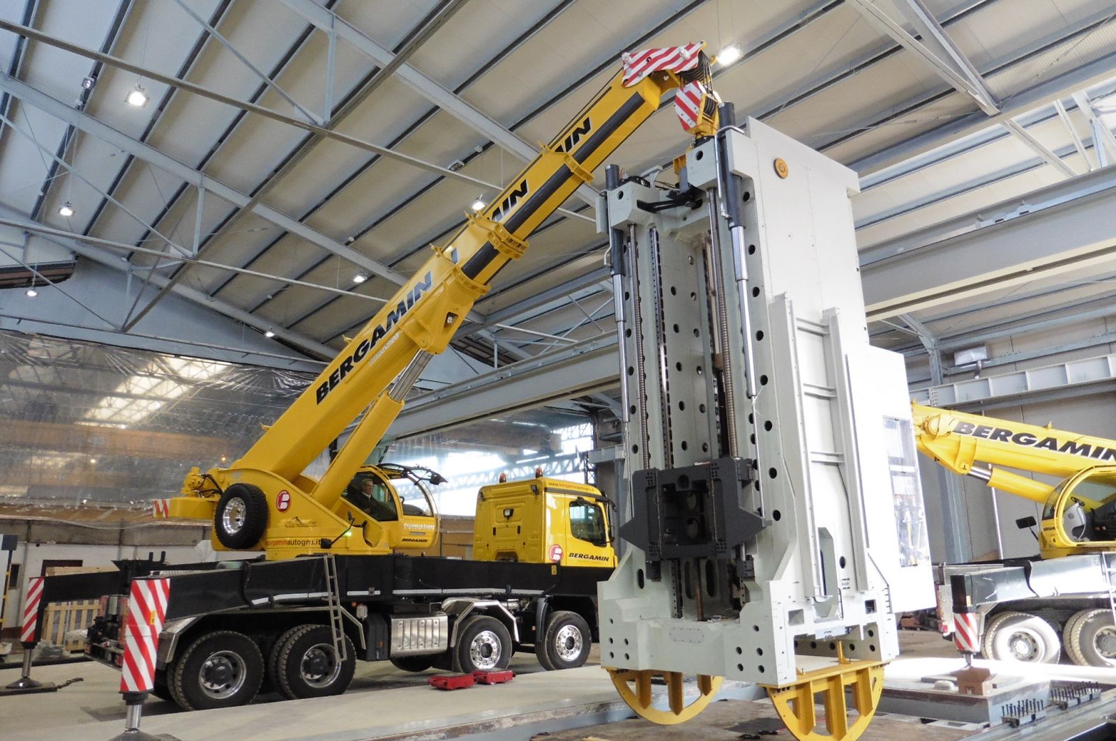 fotogallery 
	Parco Mezzi

	Guarda la Gallery dei nostri Automezzi

	Il nostro parco macchine si rinnova al passo con la tecnologia di nuova generazione nell'ottica di uno sviluppo ecosostenibile.
 Fotogallery, immagine idrogru-59.jpg