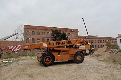 fotogallery 
	Parco Mezzi

	Guarda la Gallery dei nostri Automezzi

	Il nostro parco macchine si rinnova al passo con la tecnologia di nuova generazione nell'ottica di uno sviluppo ecosostenibile.
 Fotogallery, immagine semoventi-12.jpg